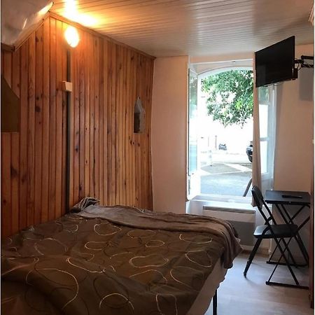Studio Hypercentre A 2 Pas De La Gare Appt N°1 Agen Exterior foto